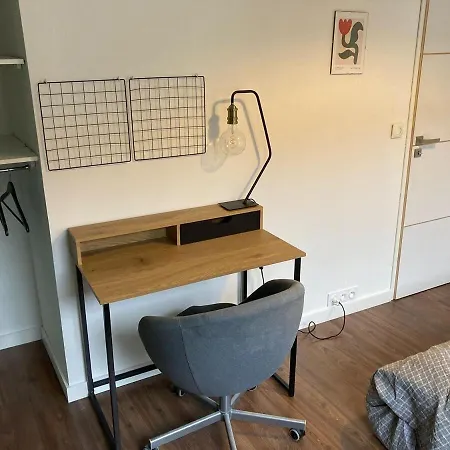 House, Ideal Health Chr Apartamento Loos