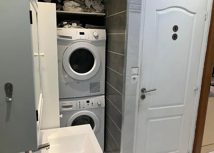 Apartament House, Ideal Health Chr *