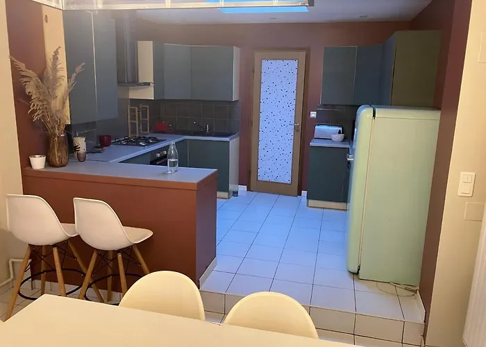 House, Ideal Health Chr Apartament *