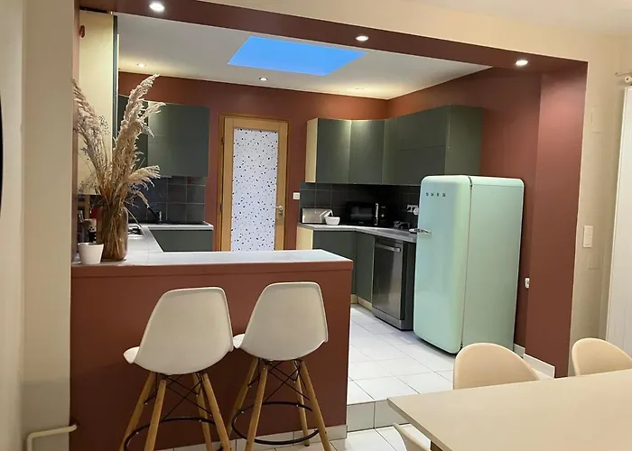 House, Ideal Health Chr Apartament Loos